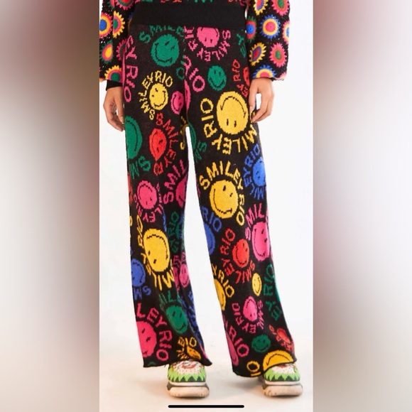 FARM Rio Multicolor Smiley Sweater Pants - Picture 2 of 7